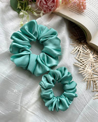 TS17 Satin Scrunchies