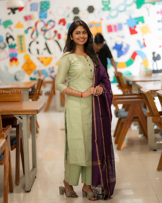 T390 Madhavi - Kurta Set