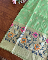 T120 Green Cotton Banaras Kurta Set (Top-Dupatta)