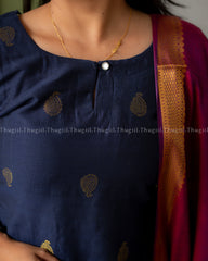 T446 Agalvizhi - Kurta Set (Top - Dupatta)