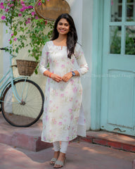 T377 Vedika - Kurta