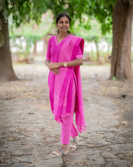 T041 Gulabi handloom cotton kurta set