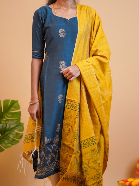 T203 Teal Gold Elegance Kurta Set (Top - Dupatta)