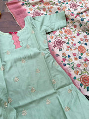 T349 Harini - Kurta Set