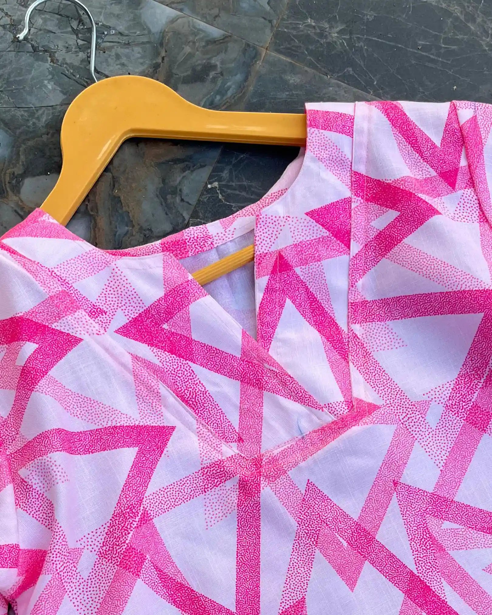 T001 Abstarct Pink Top