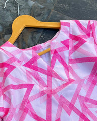 T001 Abstarct Pink Top