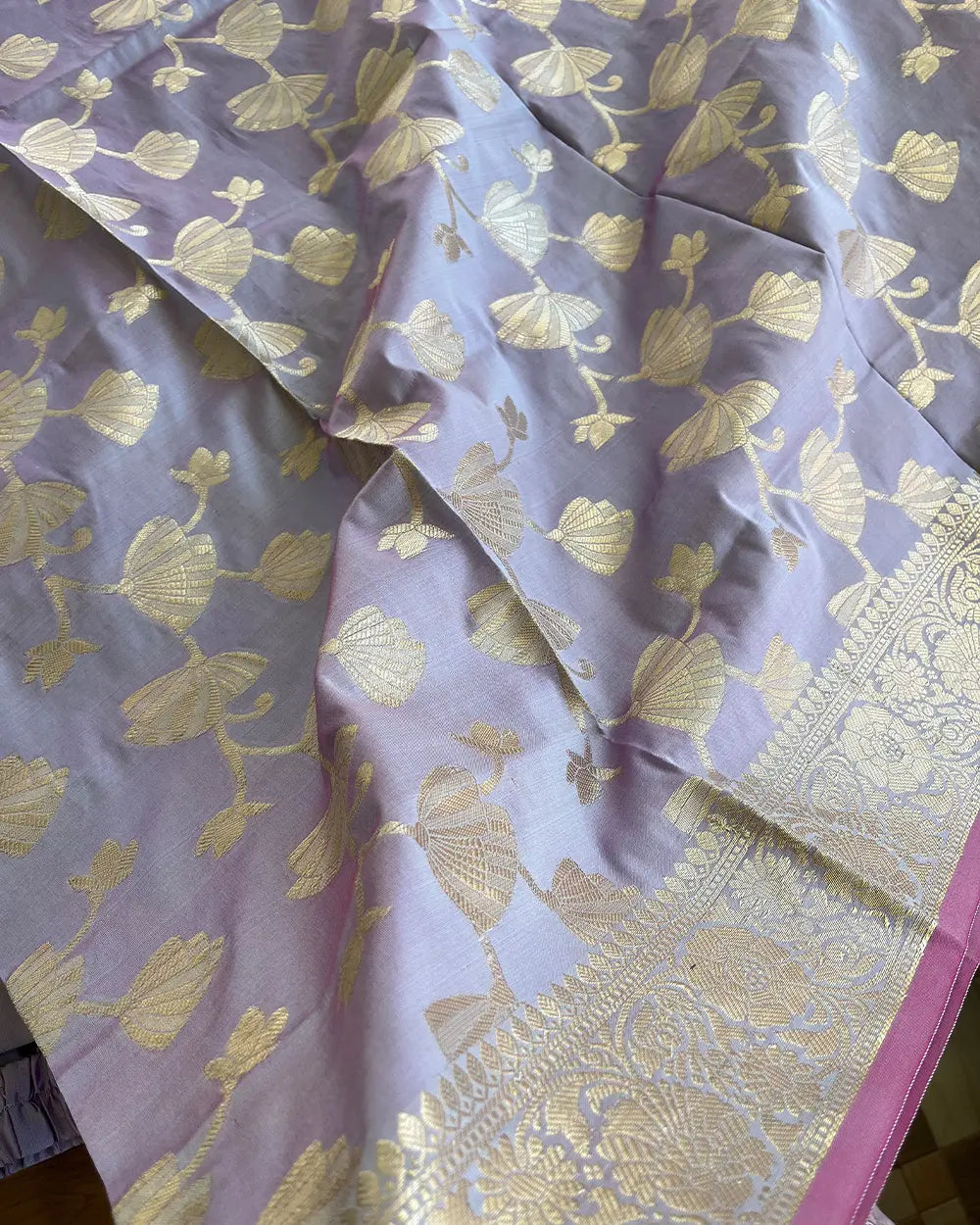 T168 Metallic Lavender Silk Kurta Set