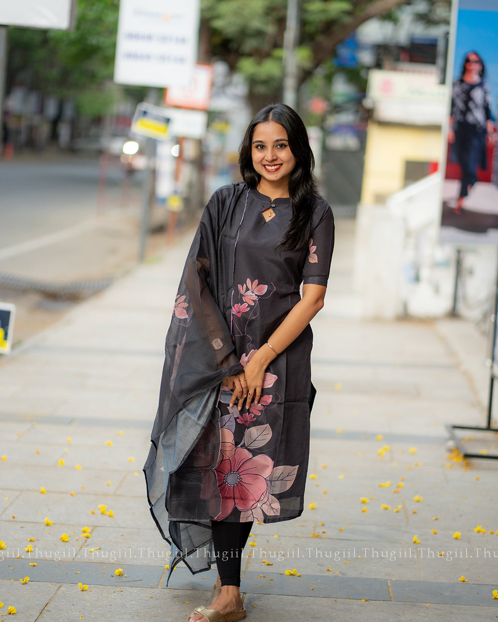 T321 Black Blossom Kurta Set (Top-Dupatta)
