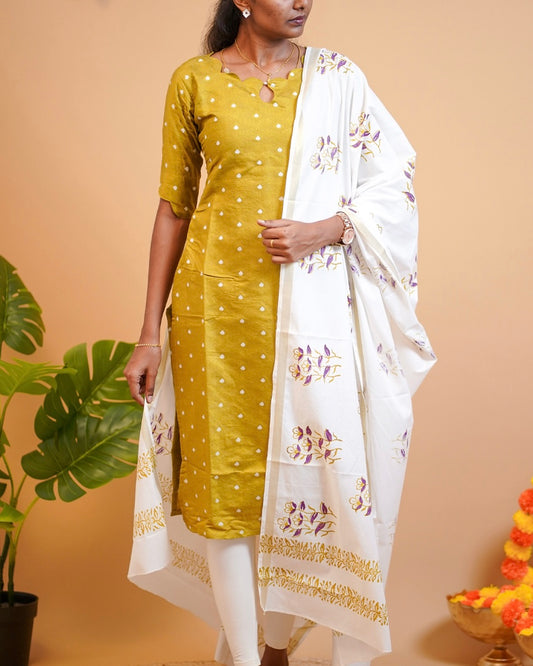 T207 Olive Bloom Jacquard Kurta Set (Top-Dupatta)