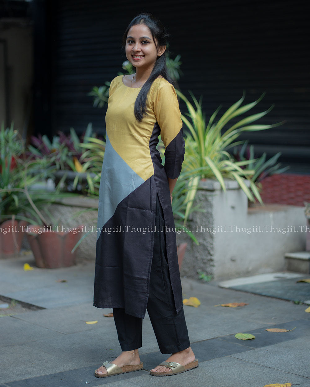 T362 Preeti - Kurta Set (Top - Pant)