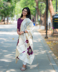 T389 Elakya - Kurta Set (Top - Dupatta)