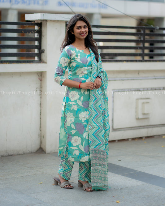 T347 - Kaviya - Kurta Set