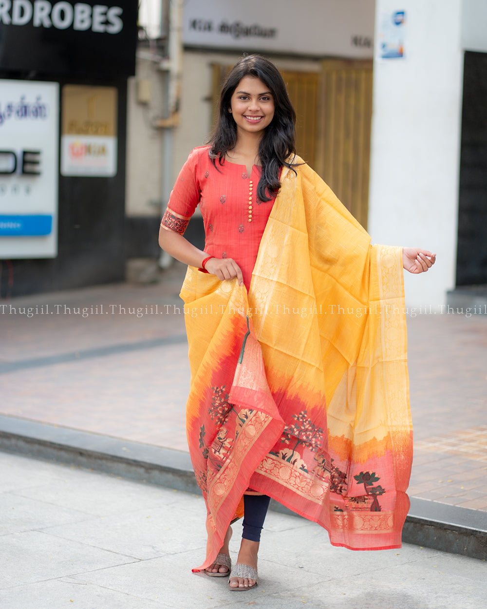 T436 Ganga - Kurta Set (Top - Dupatta)