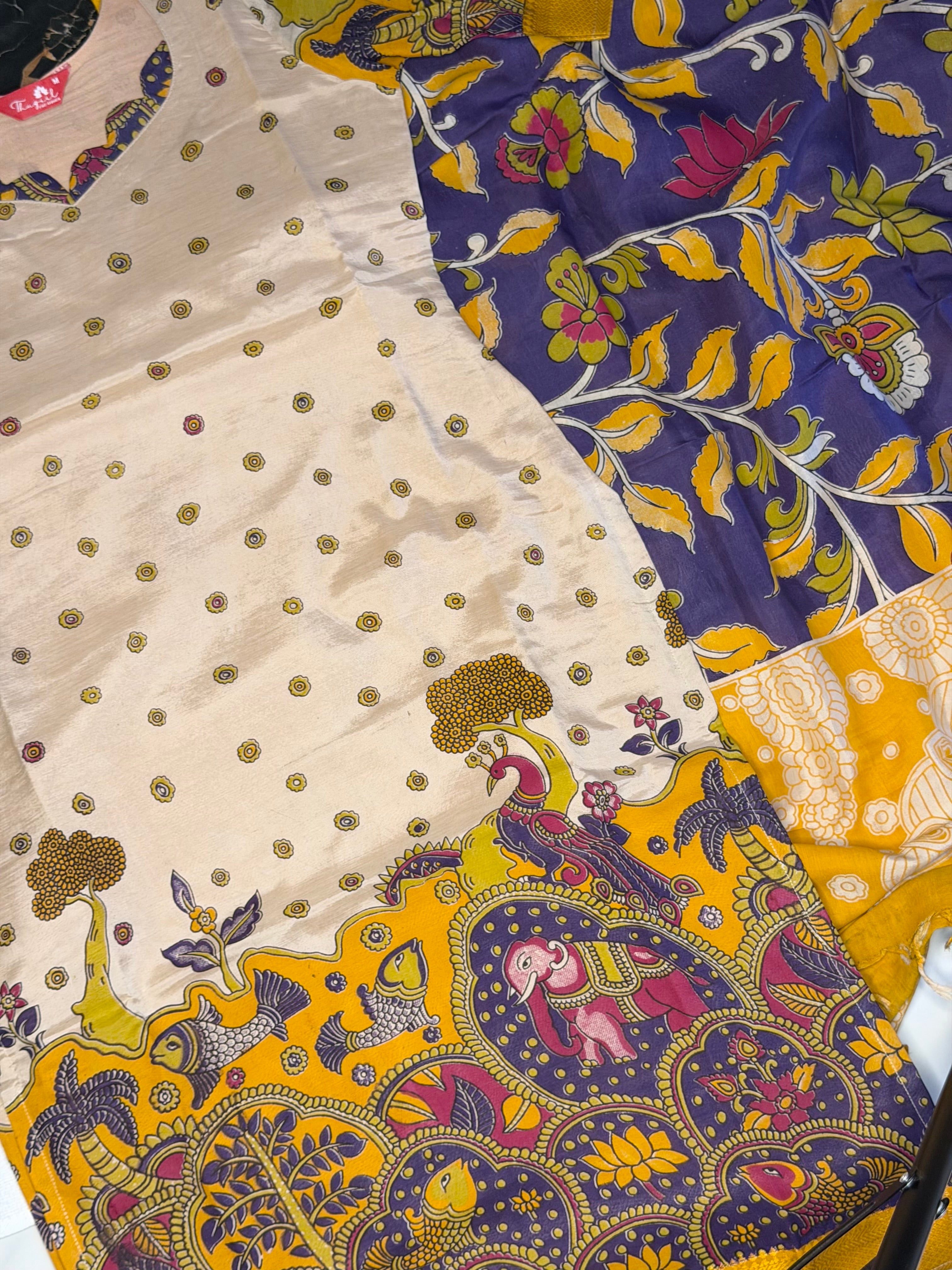 T456 Virupa - Kurta Set (Top - Dupatta)