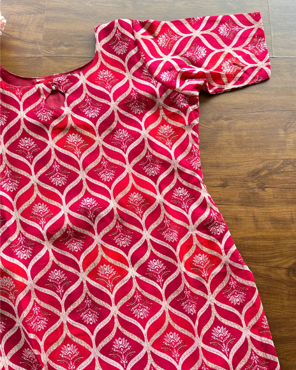 T194 Luxe Red Silk Kurta