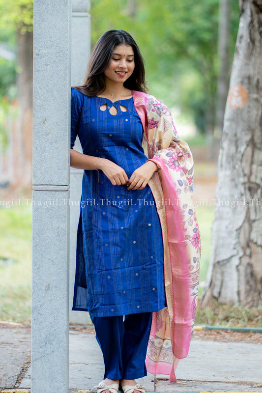 T538 Vaishnavi (Blue) - Kurta Set