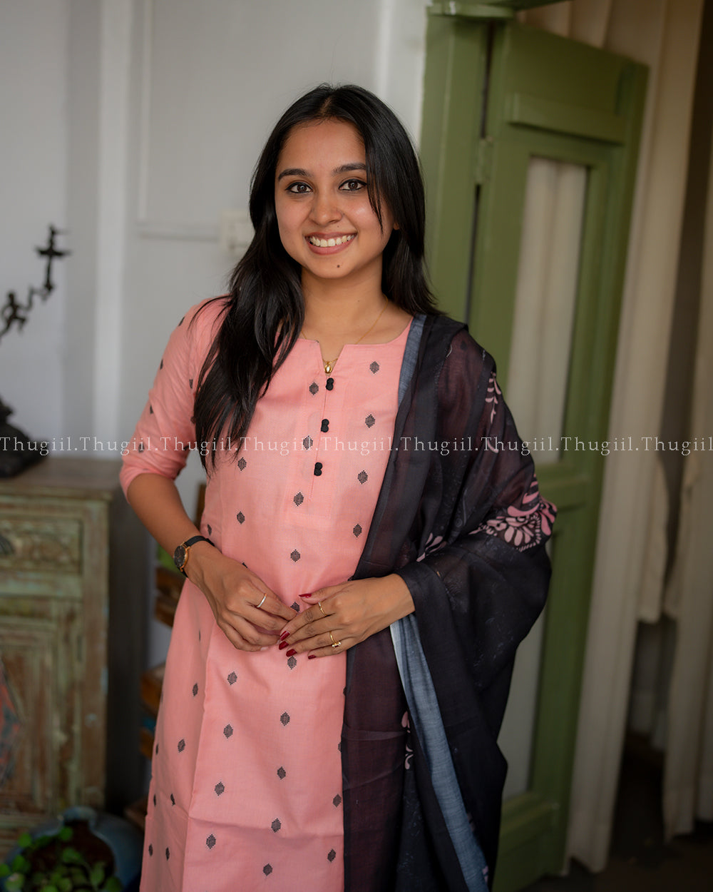 T363 Akalya - Kurta Set