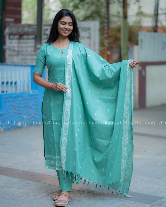 T359 Vamika - Kurta Set