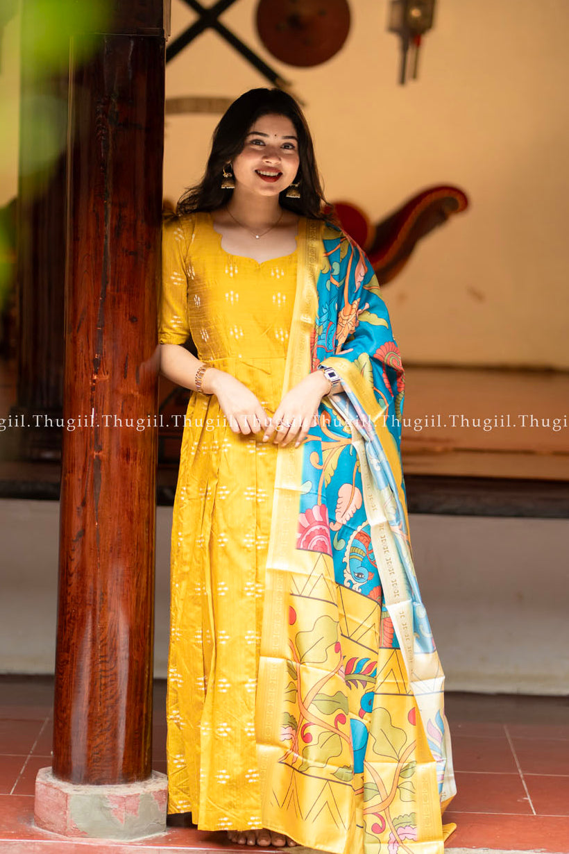 T517 Radhika - Maxi