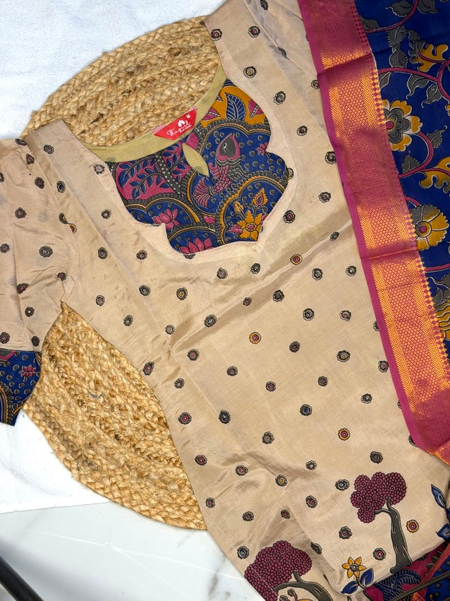 T457 Pavi - Kurta Set (Top - Dupatta)