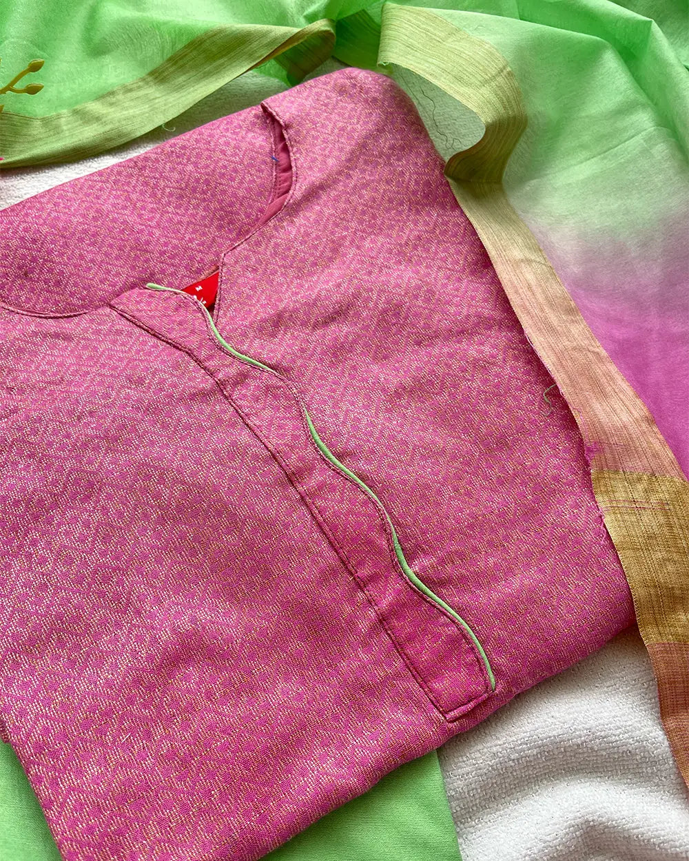 T038 Pink Pista Charm Katan Silk Kurta Set
