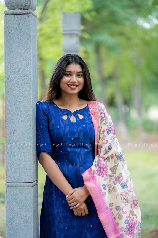 T538 Vaishnavi (Blue) - Kurta Set