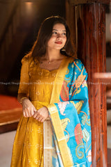 T517 Radhika - Maxi