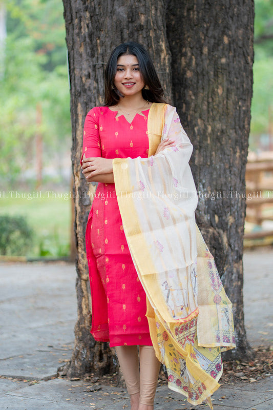 T527 Vrinda (Pink) - Kurta Set (Top-Dupatta)