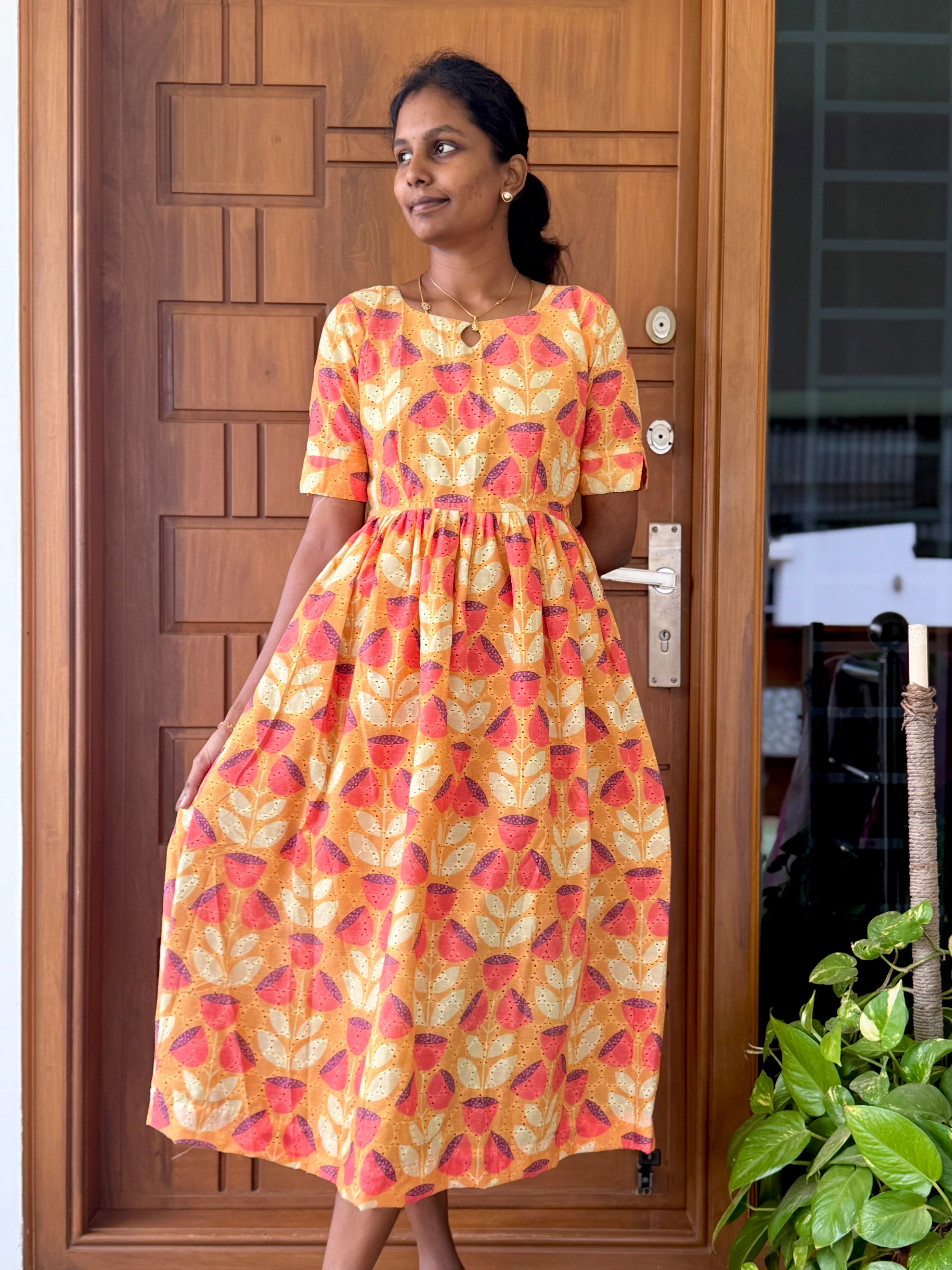 T464 Arya - Dress