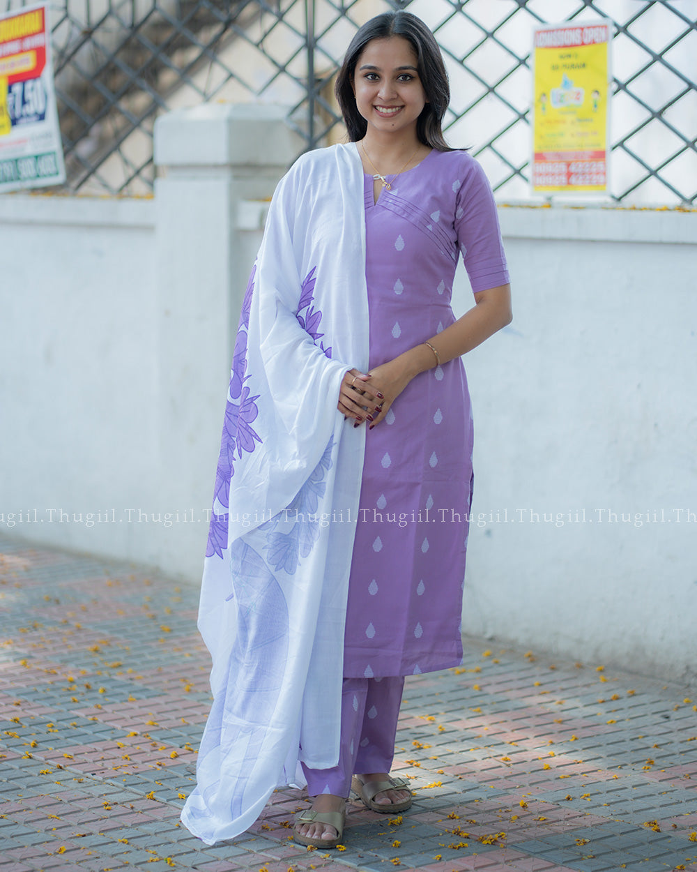 T352 - Taanya - Kurta Set