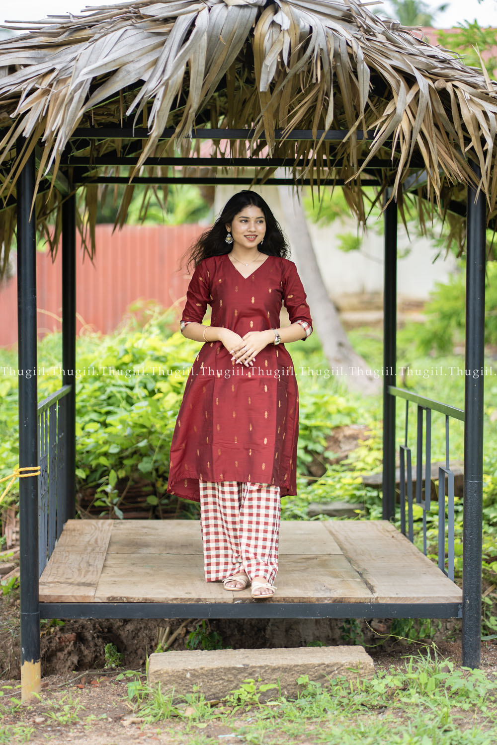 T423 Aarvi - Kurta Set