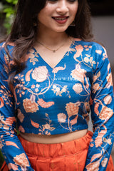T393 Roopa - Top & Skirt