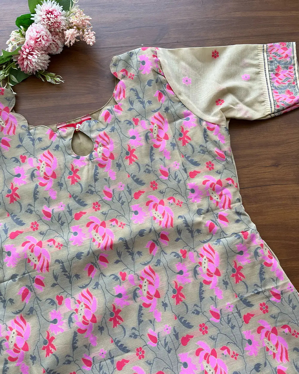 T102 Banaras cotton kurta set (Top-Dupatta) (Pre Order 20-25 days)