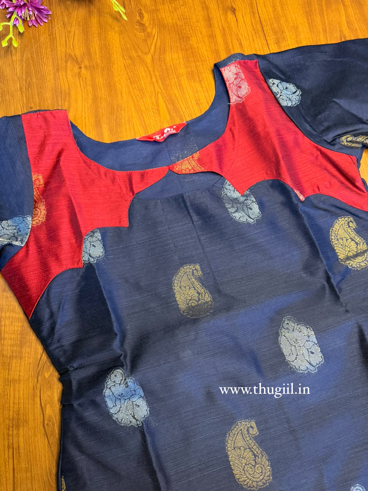 T495 Nandhini (Navy) - Kurta Set