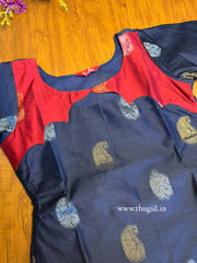 T495 Nandhini (Navy) - Kurta Set