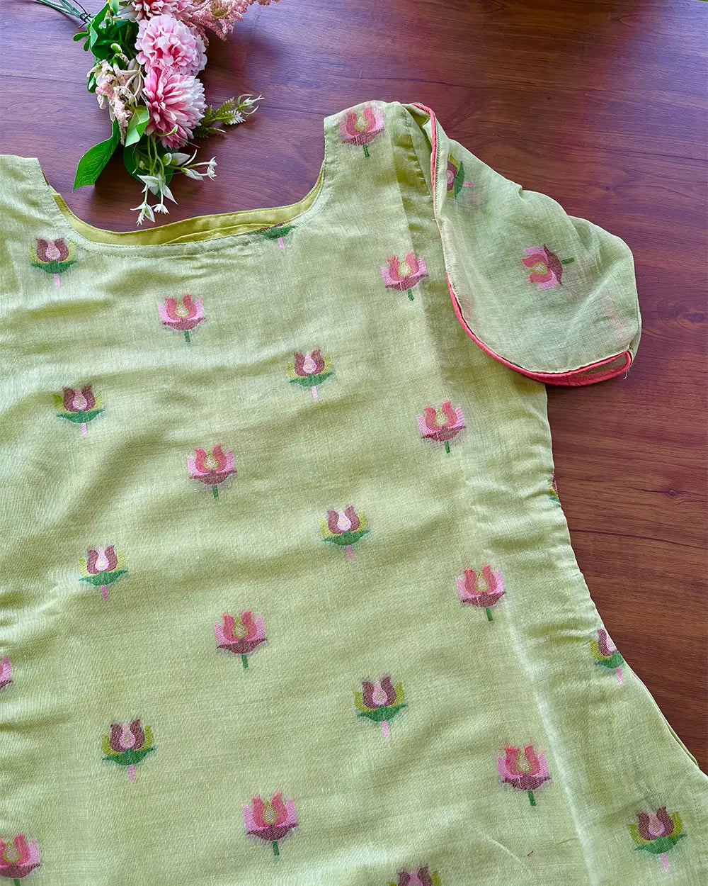 T094 Pista Green Lotus Kurta Set (Top-Dupatta)