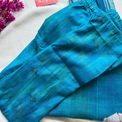 T053 Peacock linen kurta set