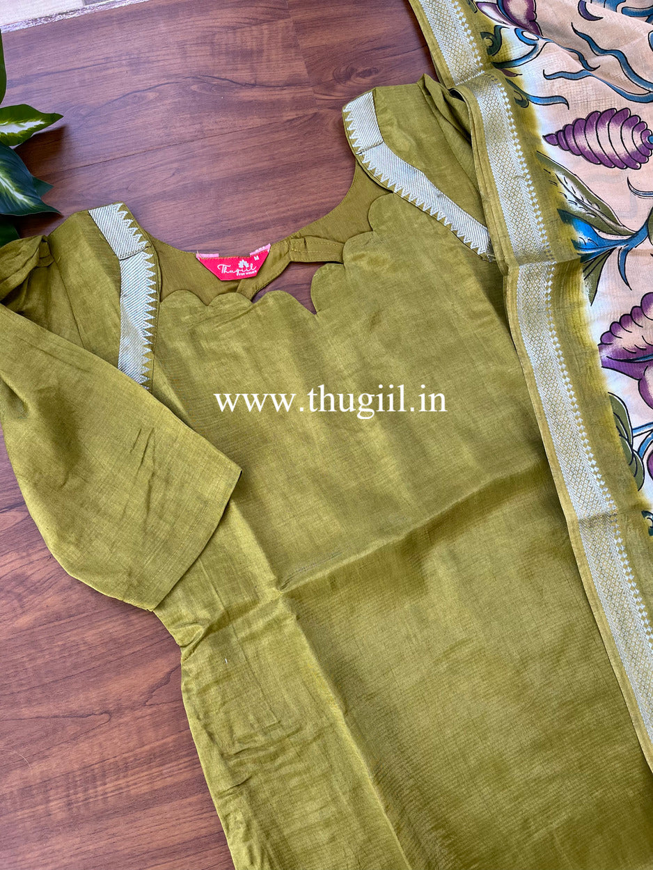 T402 Khushi - Kurta Set (Top-Dupatta)