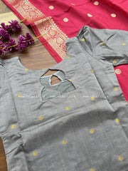 T415 Sanvi - Kurta Set