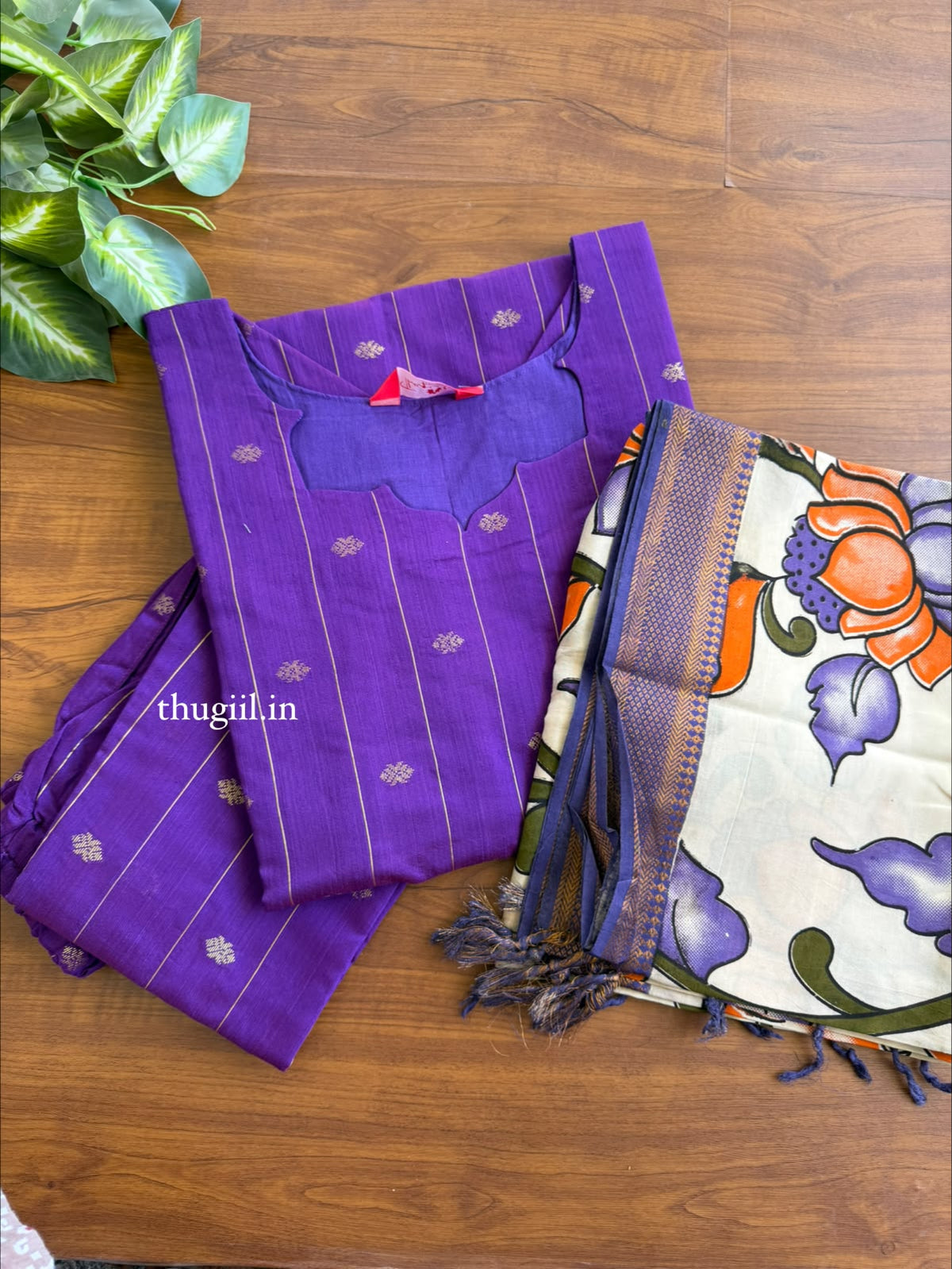 T544 Thamarai (Violet) - Kurta Set