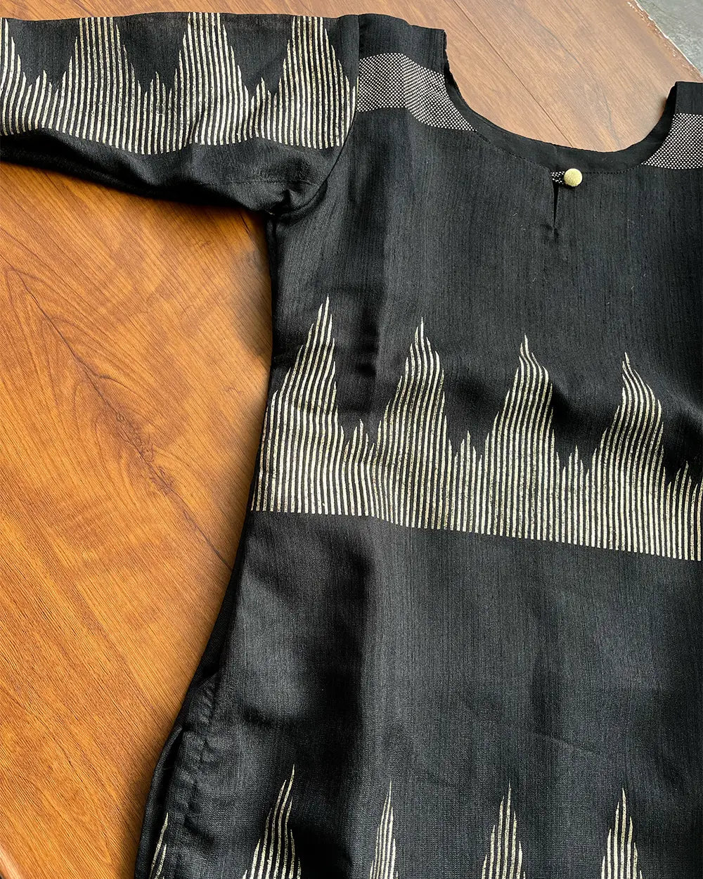 T227 Black Beauty Silk Kurta