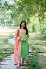 T483 - Kurta Set (Top - Dupatta)
