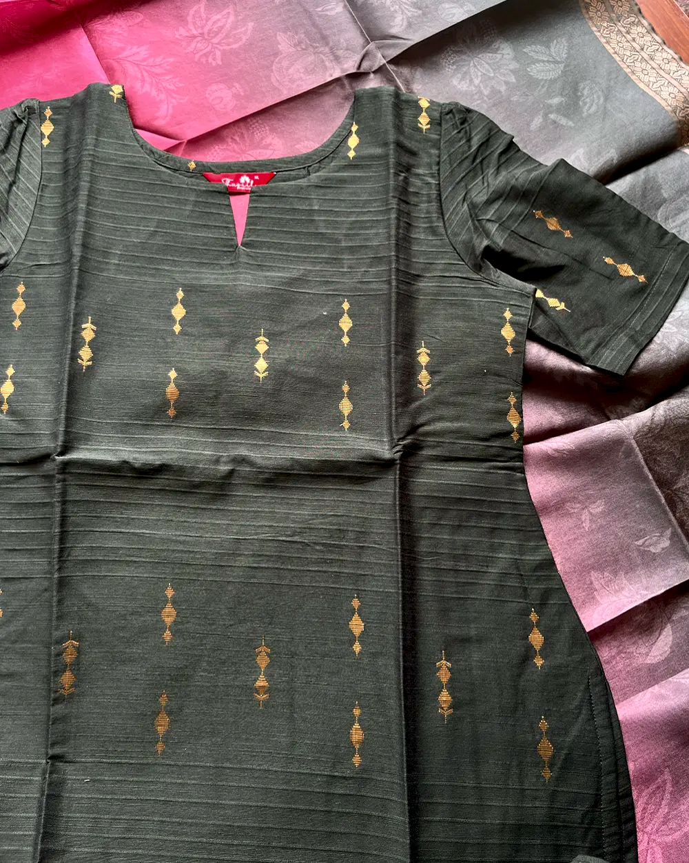 T225 Forest Dust Silk Kurta Set (Top - Dupatta)