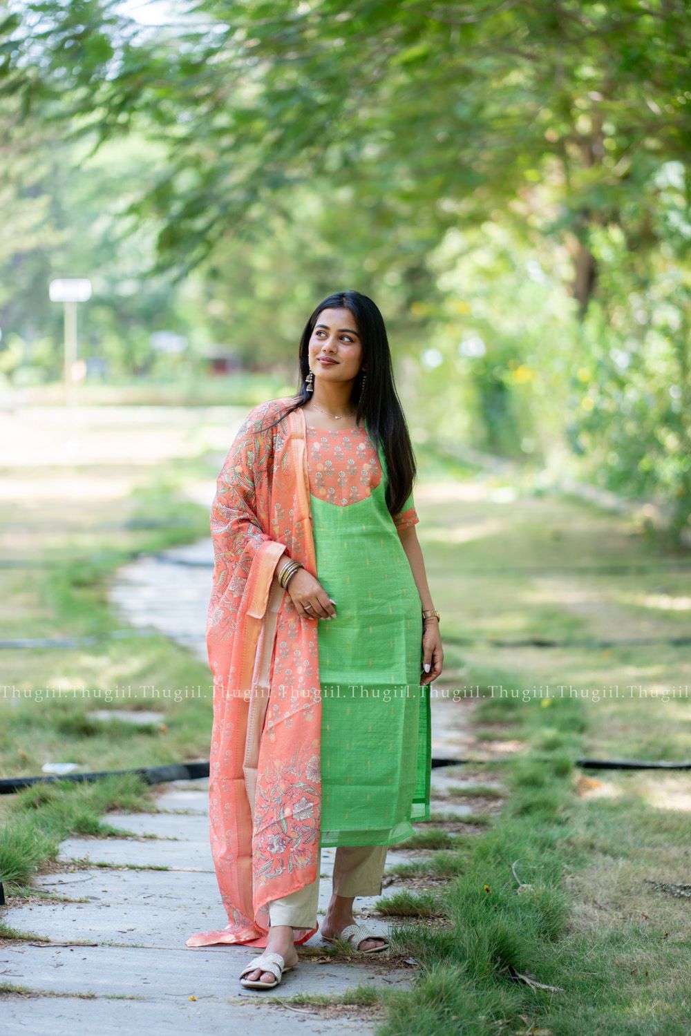 T483 - Kurta Set (Top - Dupatta)