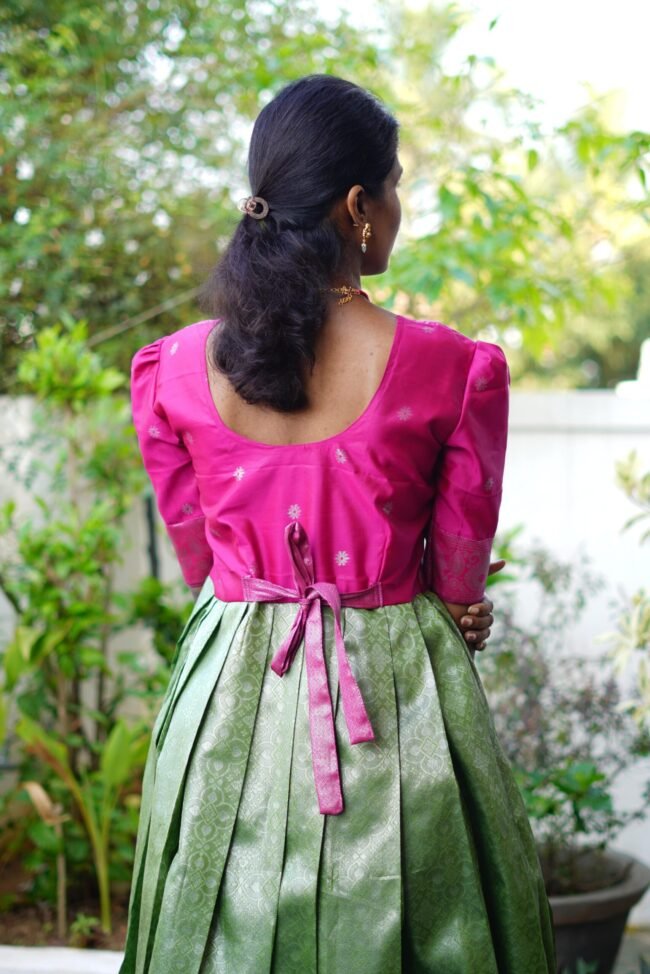 SEMI SILK PLEATED MAXI