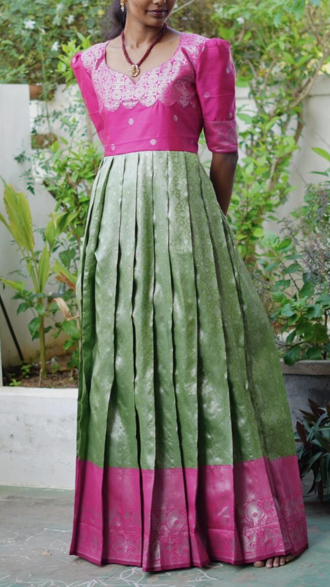 SEMI SILK PLEATED MAXI