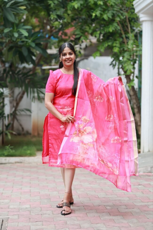 TKS048 Pink Organza kurta set - Image 5