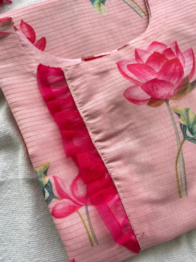 TK024 Lotus Kurta - Image 2