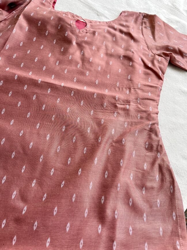 TKS082 Mauve Butter Silk Kurta Set - Image 3